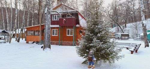 listing card gallery